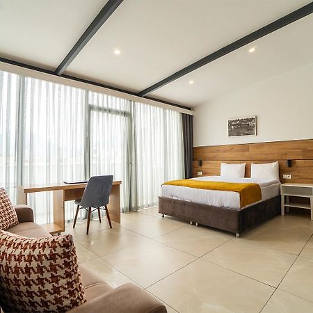 Tut Hotel Antalya Kültér fotó